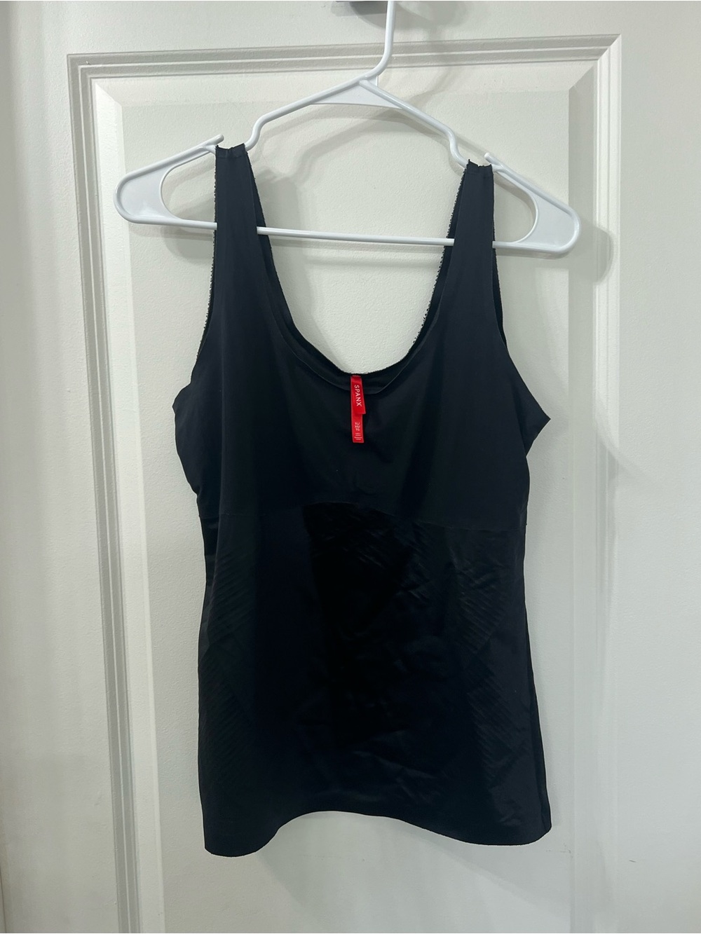 Spanx Thinstincts Black Women's Tank Top - Sleek Everyday Shaping Layering Piece
